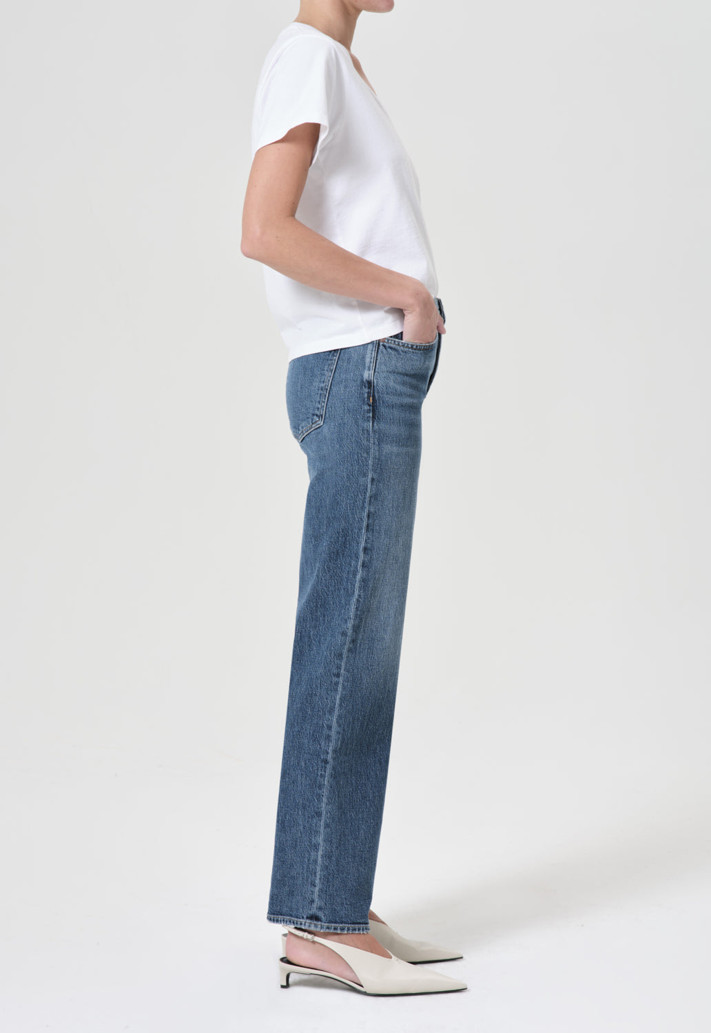 Harper Straight Jean in Fix side