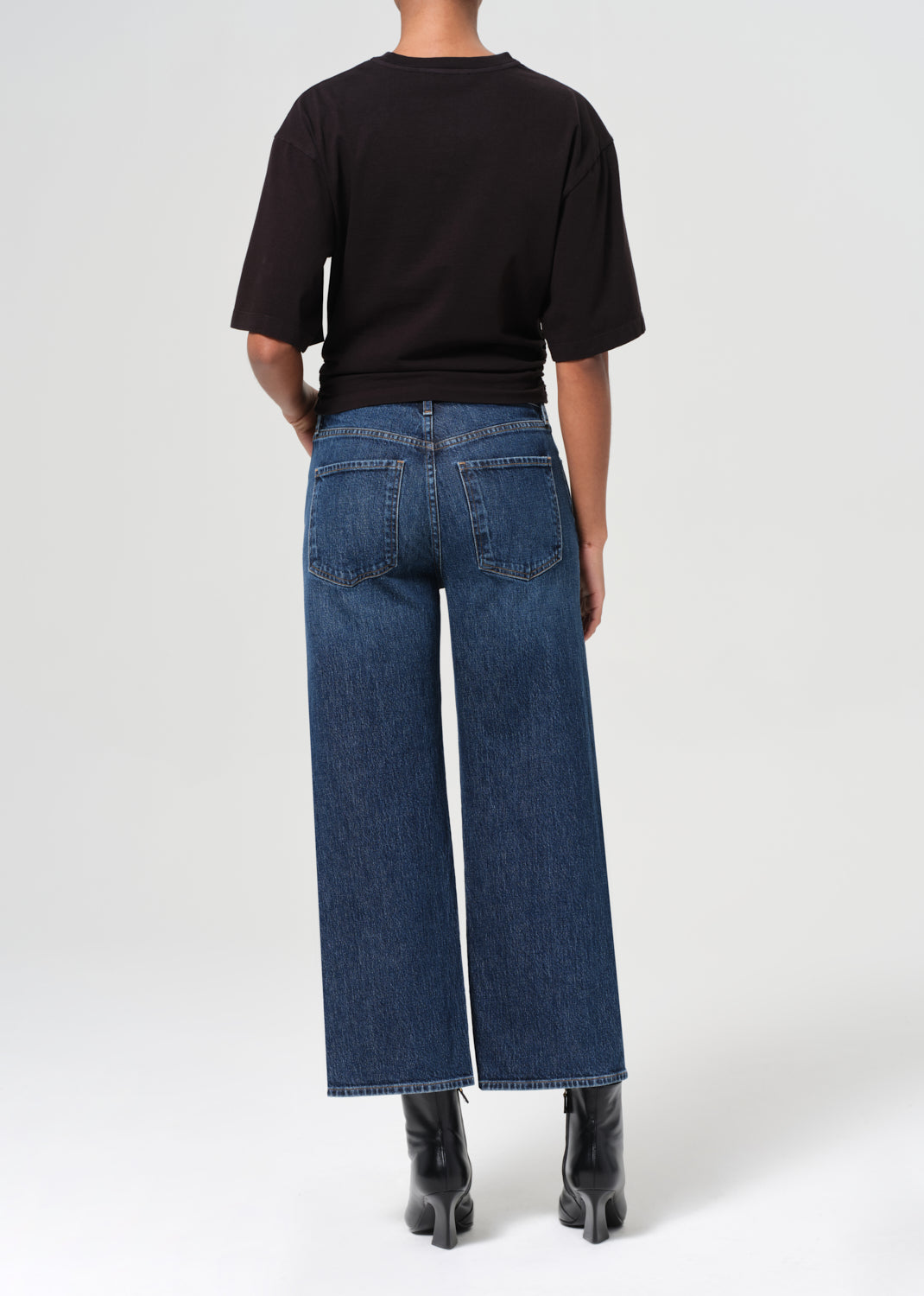 Harper Crop Jean in Echo Back
