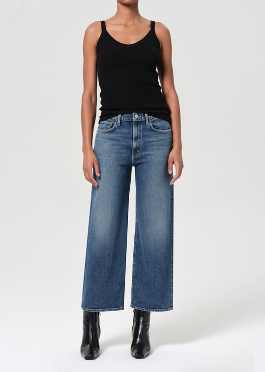 Harper Crop Jean in Enroll Front Full Body