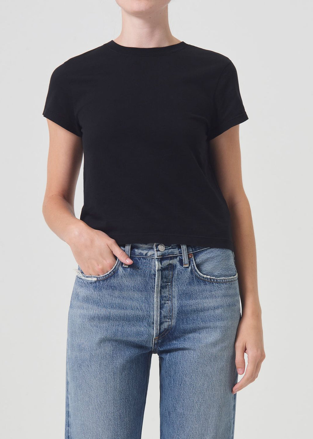 Adine Shrunken Tee in Black AGOLDE