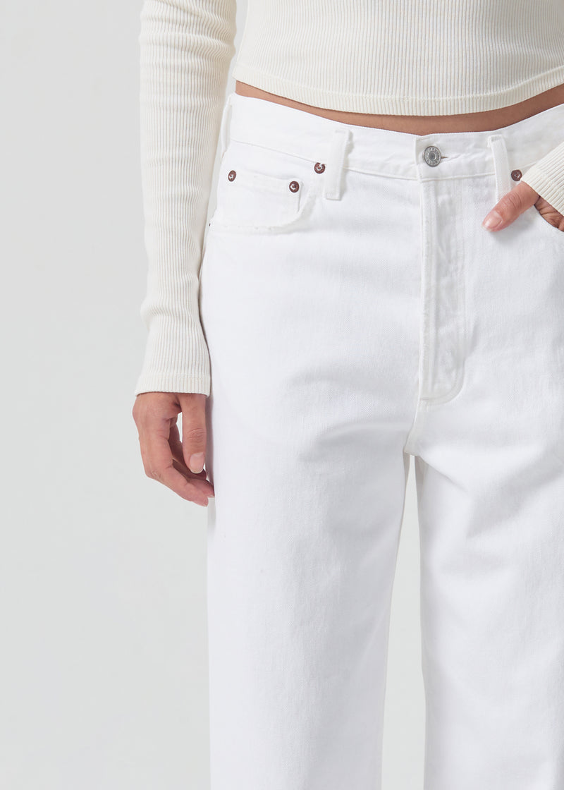 Low Slung Baggy 28" in Milkshake detail